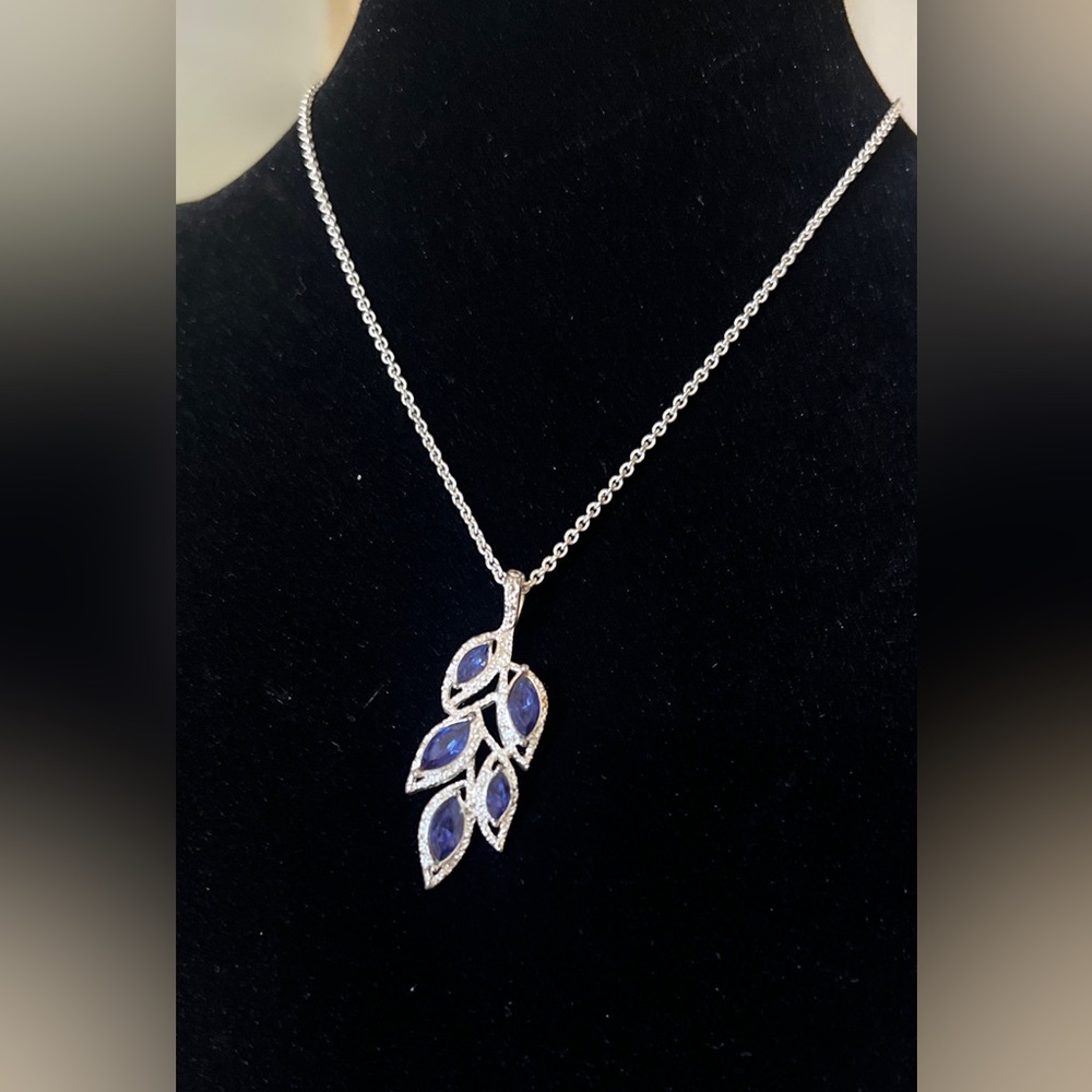 Vintage Delphine Gala Necklace Set - Blue and white rhinestone